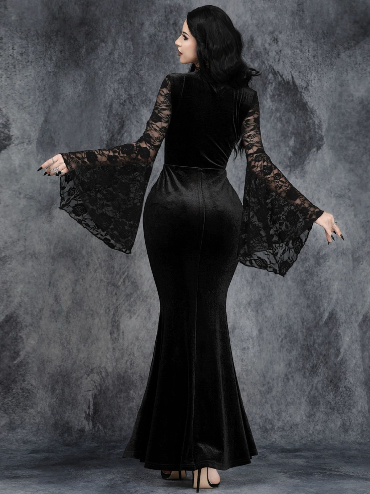 Black 1930s Halloween Lace Bell-Sleeve Bodycon Maxi Dress