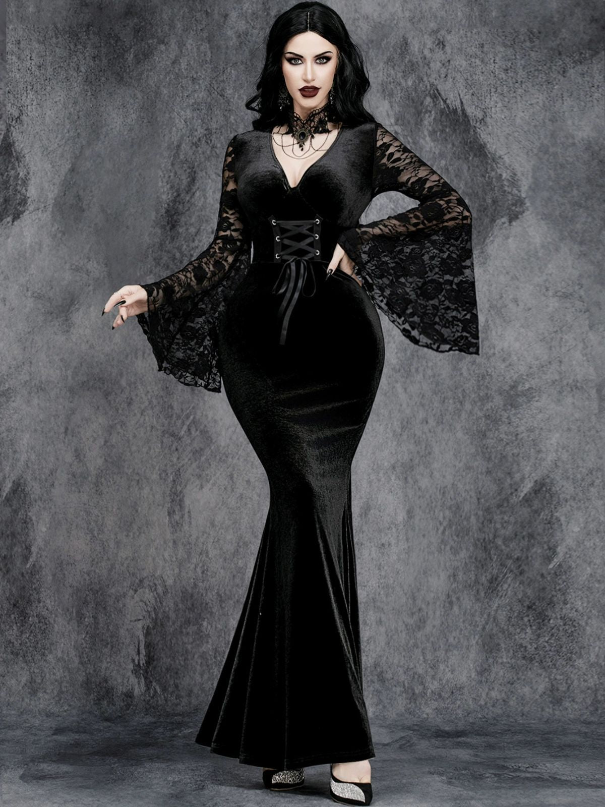 Black 1930s Halloween Lace Bell-Sleeve Bodycon Maxi Dress