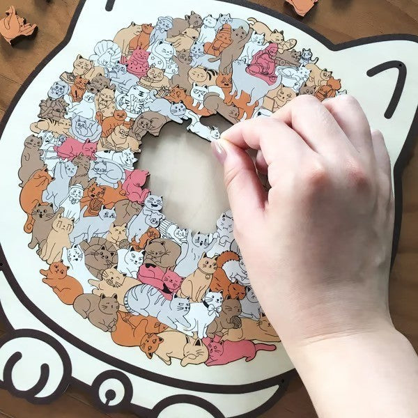 135 PC Cat-shaped Wooden Jigsaw Puzzle Unique Irregular Puzzle Pieces Game Birthday Xmas Gifts for Cat Lovers Home Decorations